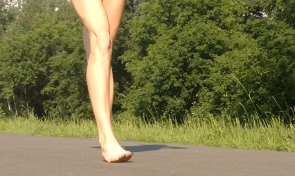 Forefoot Running and Calf Pain
