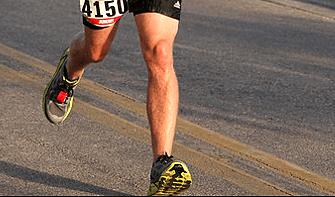 How Heel Strike Running Causes Shin Tendonitis