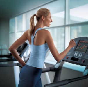 Runners should avoid treadmill running as it impair balance