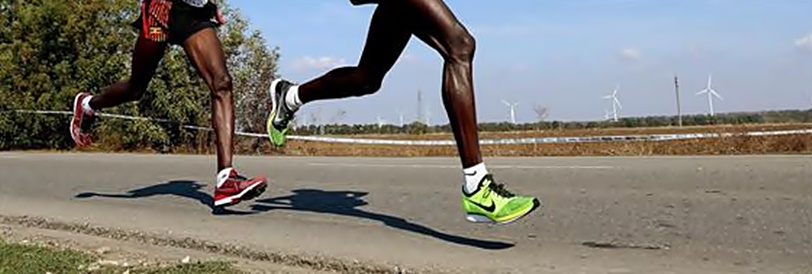 Thick Cushioned Running Negatively Affects Your Running Stride