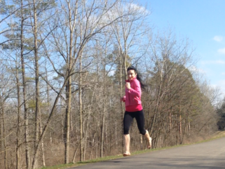 Running Barefoot Prevents Knee Pain Injuries